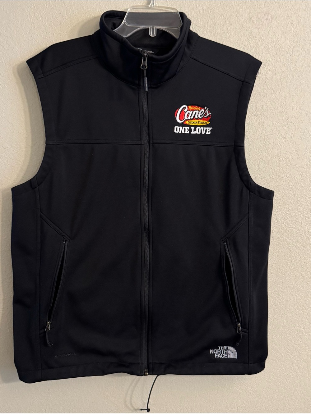 The North Face Raising Cane’s One Love Black Soft Shell Vest Full Zip Men’s Lg
